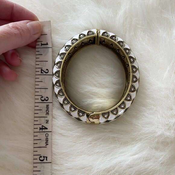 Heidi Daus bangle & necklace - Picture 10 of 11